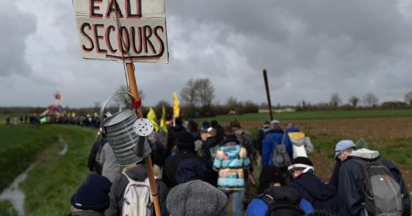 法国因“生态恐怖主义”指控解散气候运动